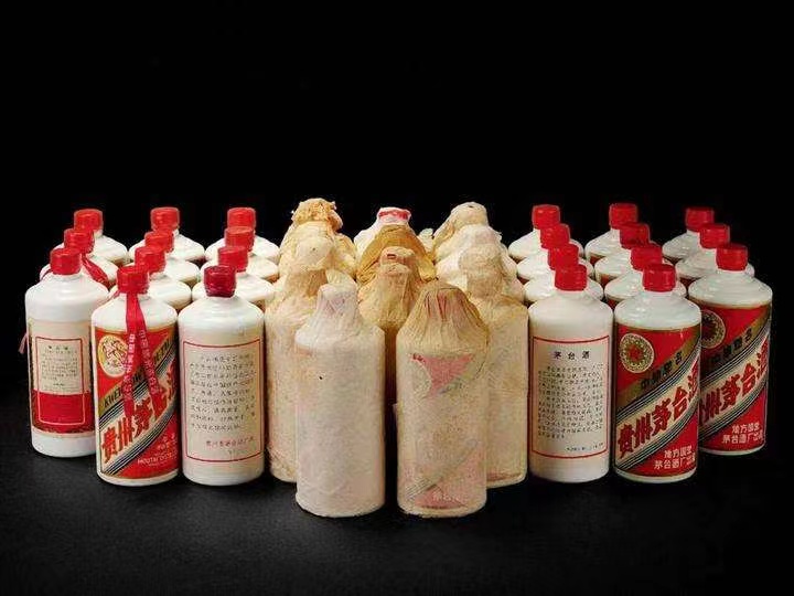 瓯海老酒回收上门哪里回收(附近上门回收茅台酒）?